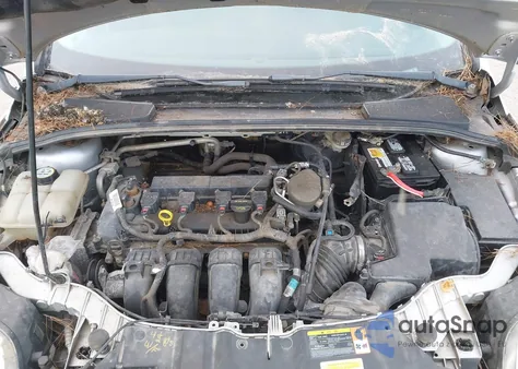 2013 Ford Focus Se z USA, uszkodzony, nr VIN 1FADP3F23DL272026